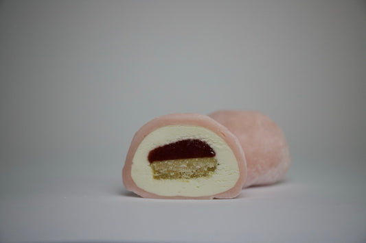 Mochi Truskawkowy Sernik